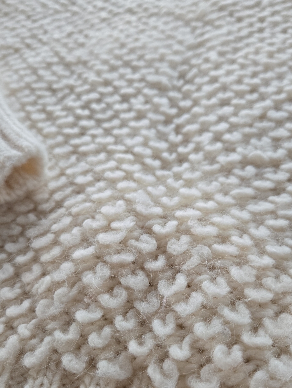 Banana Republic Made of Italian Yarn Wool Alpaca Crewneck Textured Knit Sweater - Picture 8 of 12